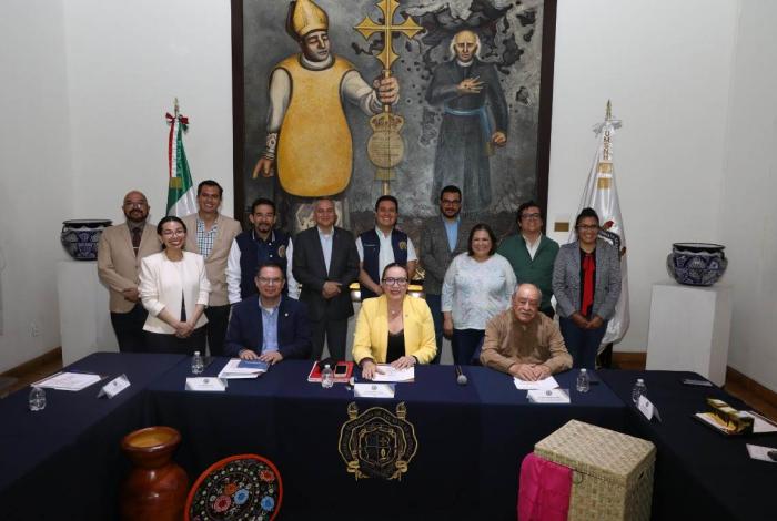 Ratifica su calidad, Licenciatura en Comunicación de la UMSNH es reacreditada