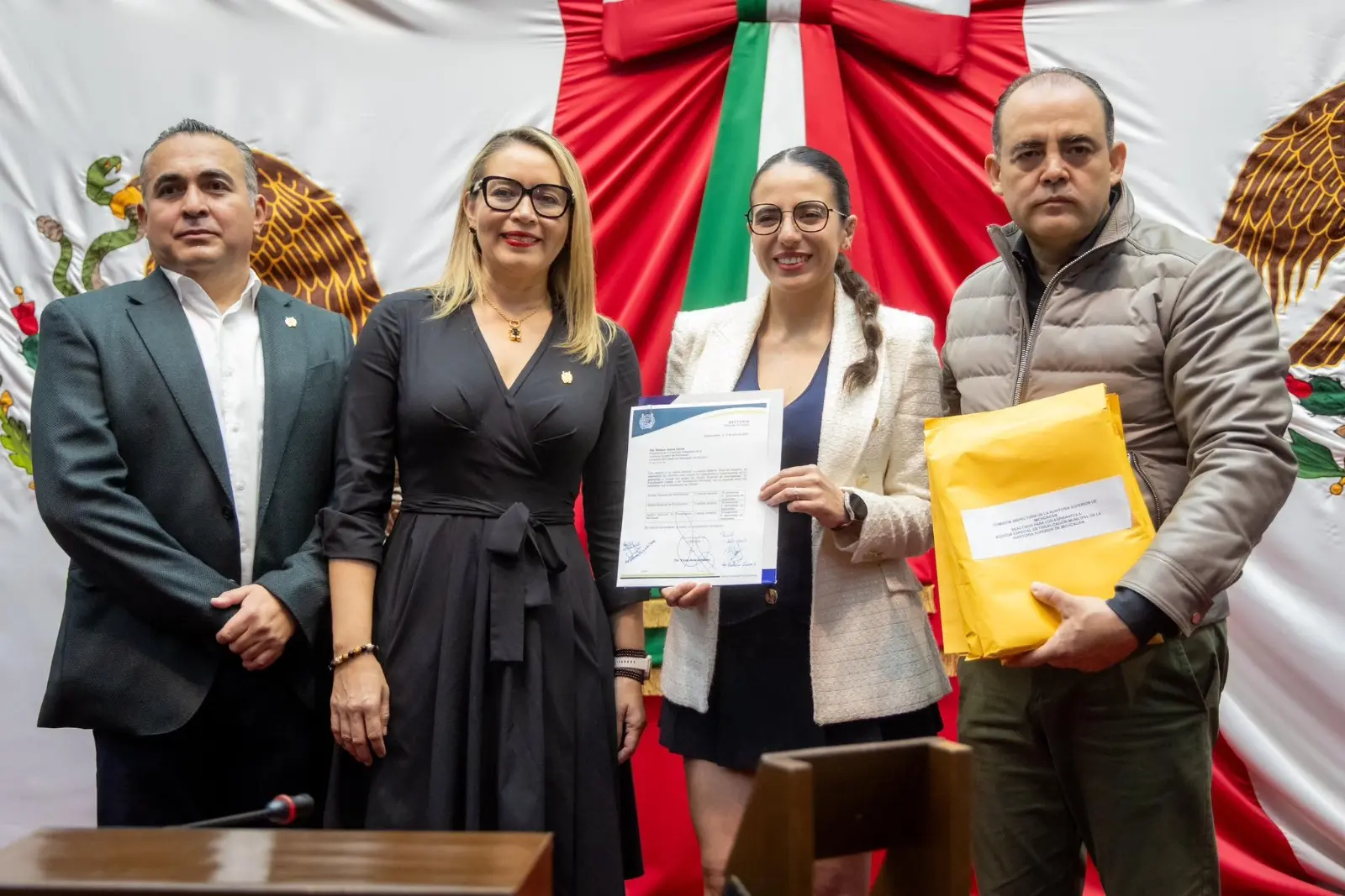 Recibe Congreso de Michoacán reactivos para evaluar a aspirantes a la Auditoría Superior del Estado