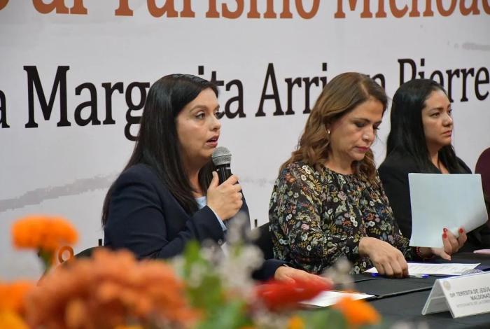 Reconoce diputada Tere Herrera legado de Margarita Arriaga Pierres en materia turística
