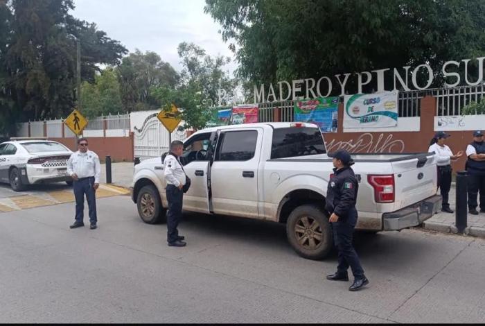 Recupera FGE Michoacán 6 vehículos con requerimiento de repatriación a Estados Unidos, en coordinación con la Embajada de EUA