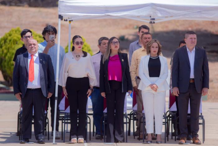 Refuerzan coordinación por la seguridad en la región; alcaldesa Dayana Pérez Mendoza asiste a toma de protesta en Tacámbaro