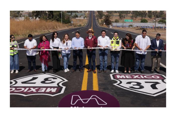 Rehabilitación carretera en Michoacán al 45 %; se abre camino al desarrollo: Bedolla