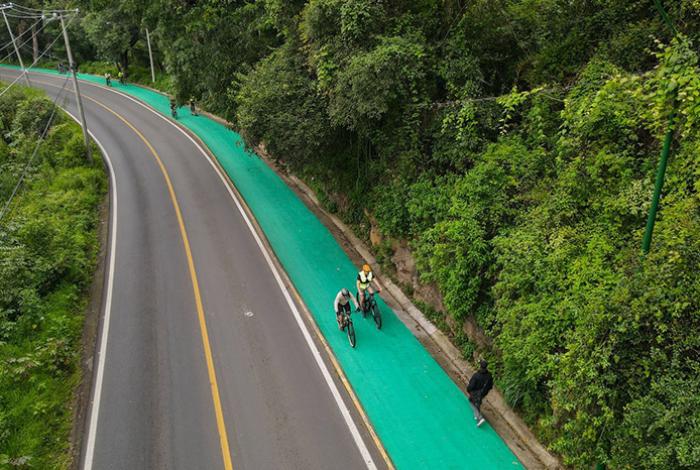 Rehabilitación de ciclovía Morelia-Pátzcuaro presenta un 62 % de avance