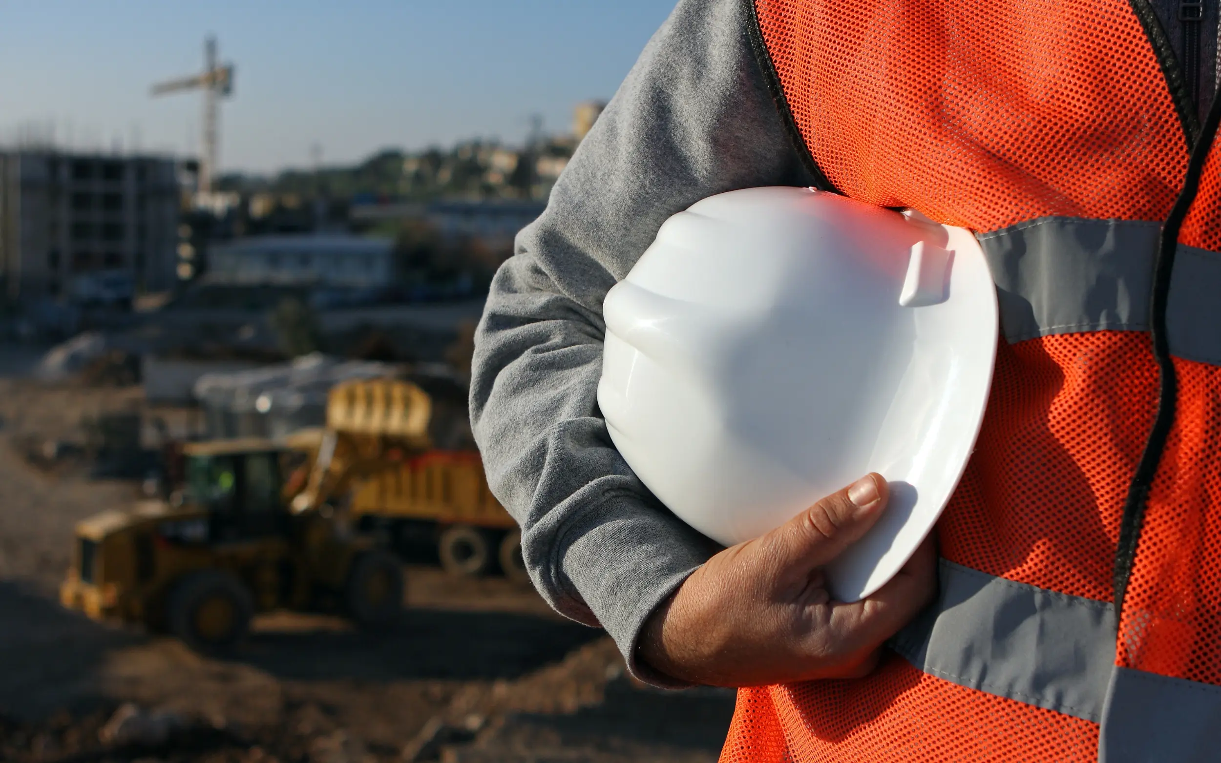 Renta vs. Compra de maquinaria ligera usada: ¿cuál conviene más?