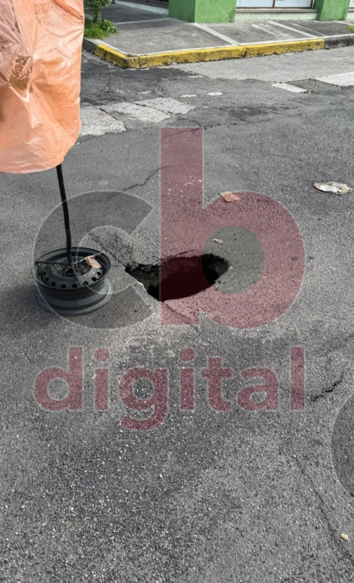 Reportan socavon en la Chapultepec Oriente en Morelia