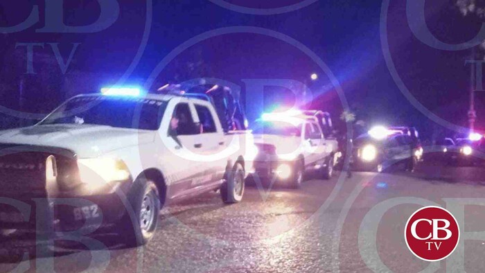 Reporte de hombres armados moviliza la policía A Erongarícuaro