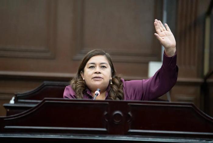 Respalda Belinda Iturbide aprobación de Ley de Ingresos 2026 a ayuntamientos del Distrito 02