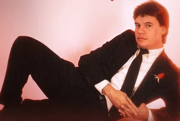 Revelan tráiler del documental “Juan Gabriel: Debo, puedo y quiero” de Netflix