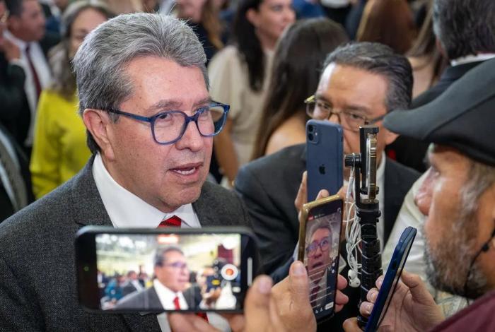 Ricardo Monreal anuncia recortes presupuestarios para 2026