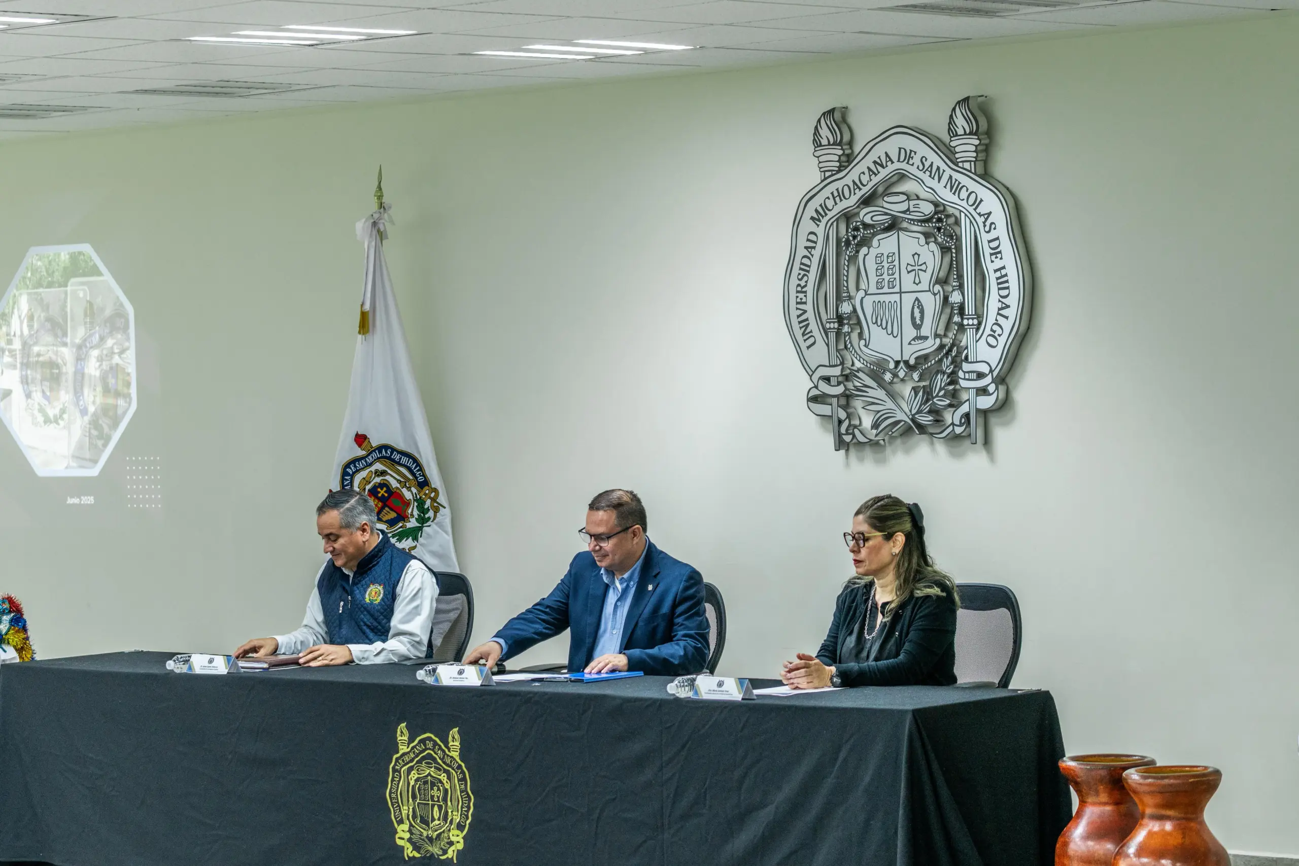 Rigor académico y compromiso social caracterizan proyectos de investigación de estudiantes de la UMSNH: Secretaría Académica