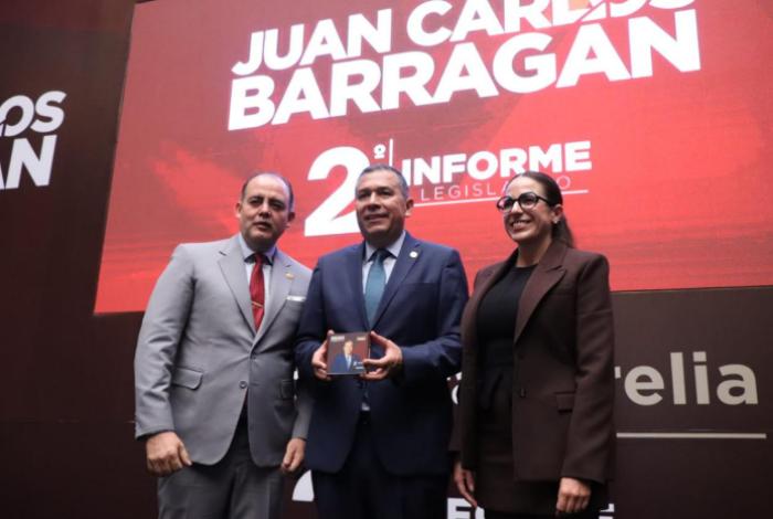 Rinde Juan Carlos Barragán su Segundo Informe de Actividades Legislativas