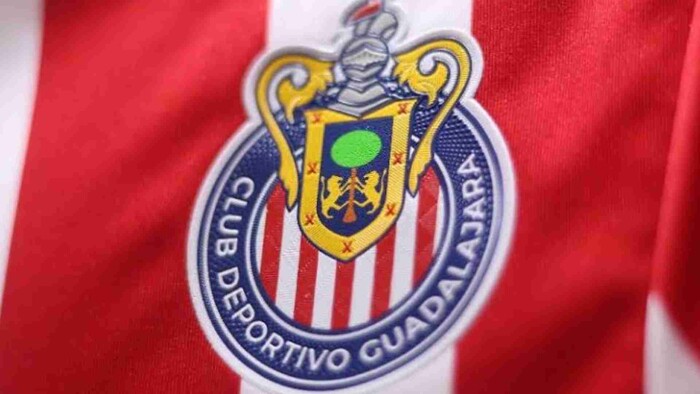 Roban vehículo a jugadores de Chivas en Zacatecas