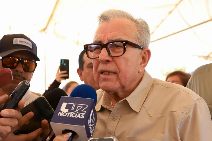 Rubén Rocha solicita se aplique la revocación de mandato tras resolución del IEES