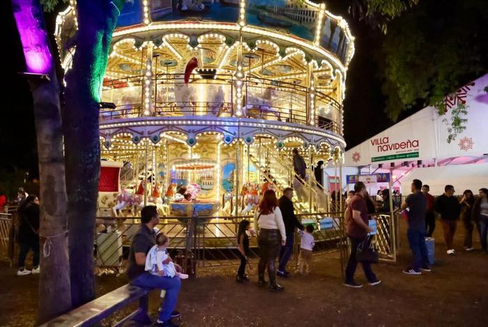 Sábado 13 abre la Villa Navideña con pista de hielo y espectáculo de patinaje