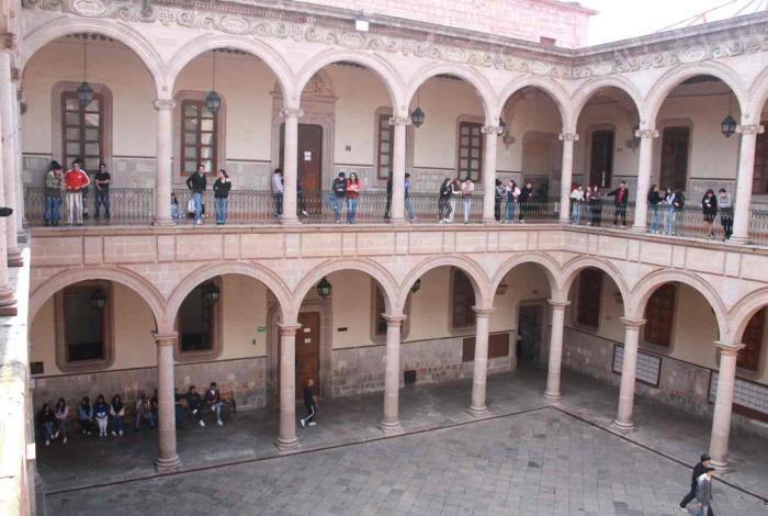¿Saliste de la secundaria y quieres estudiar la preparatoria?, la UMSNH abre proceso de ingreso al Bachillerato Nicolaita