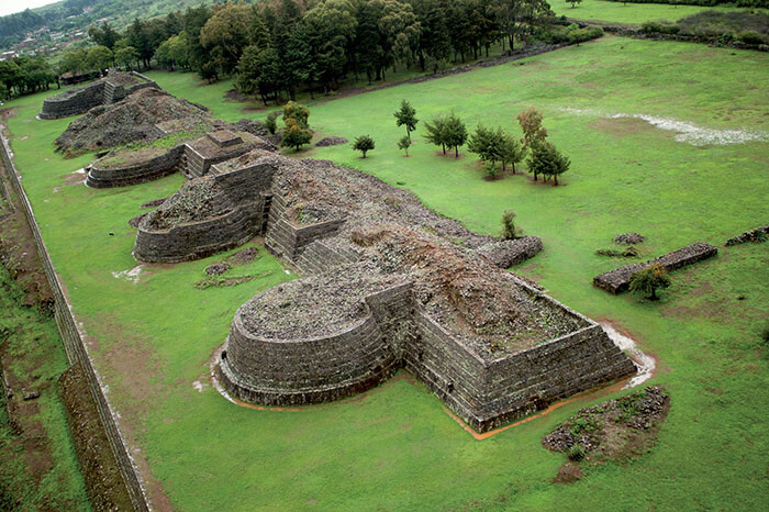 Se cumplen 100 años de exploración en las Yácatas de Tzintzuntzan, y aún es poco lo que sabemos  