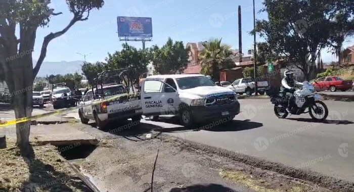 Se electrocuta mientras trabaja y muere, en la Manantiales de Morelia