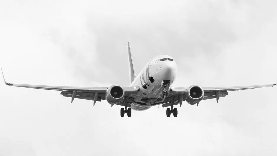 Se estrella avión en Aeropuerto de Maine, había ocho personas a bordo