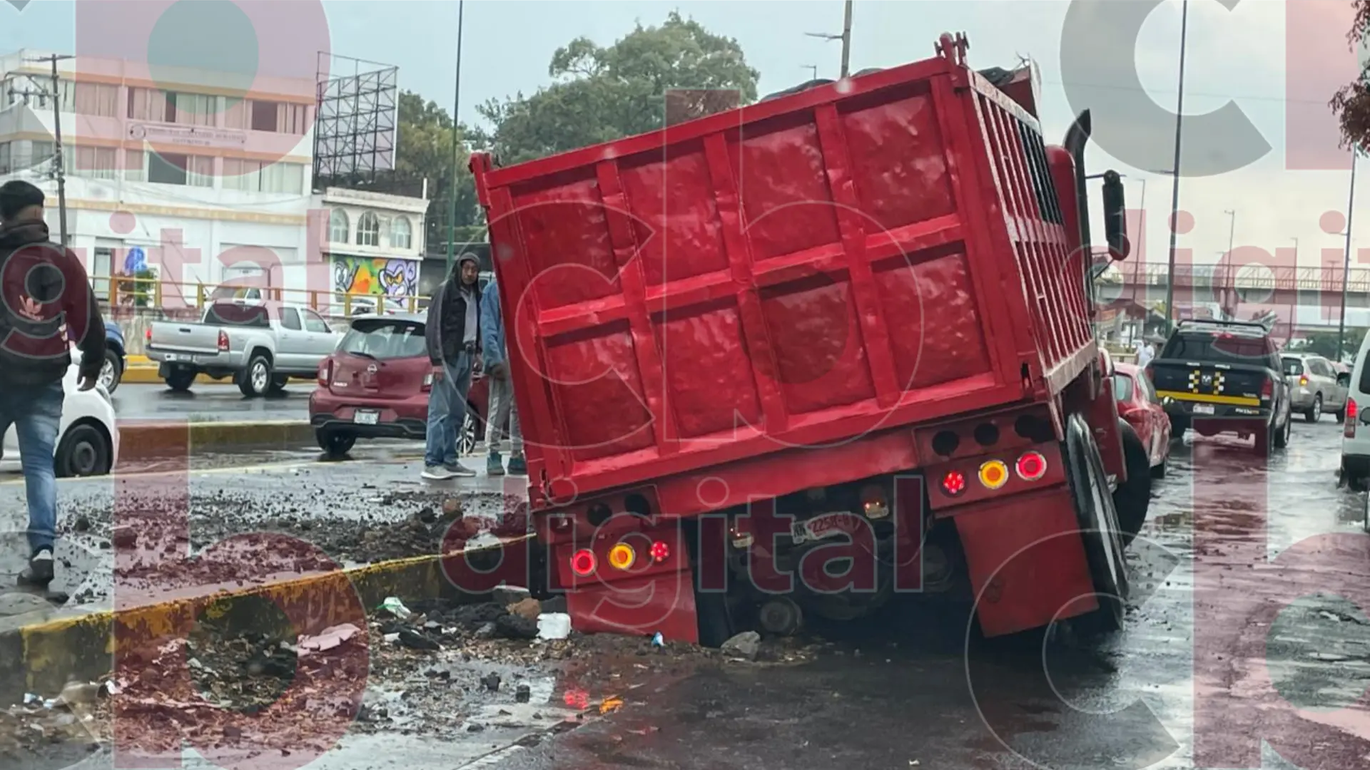 Se fue al socavón