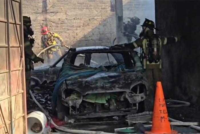 Se incendia inmueble en obra negra en la colonia Esther Tapia, en Morelia