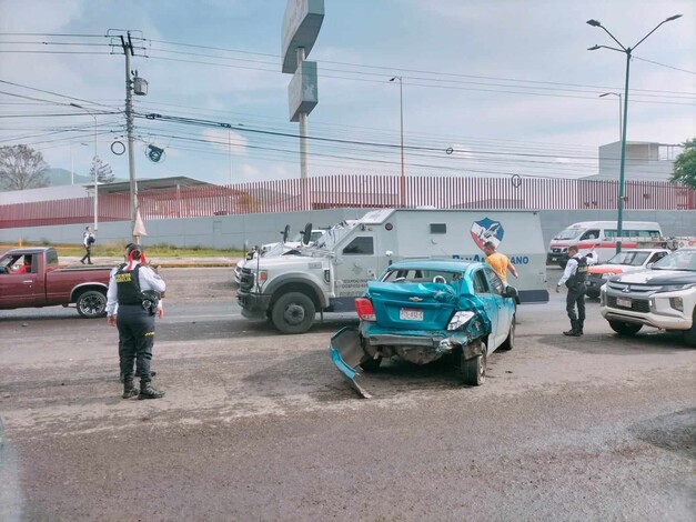 Se registra carambola vehicular en la Av.Madero Poniente de Morelia