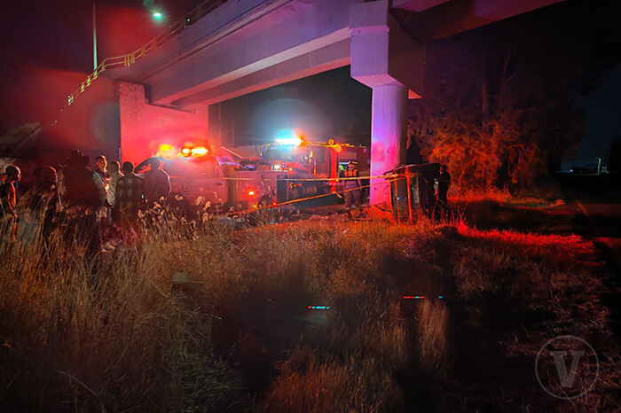 Se registra fatal volcadura en la carretera Morelia-Pátzcuaro; hay dos muertos