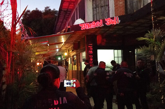 Se registra homicidio en el bar "Winged Bull", de Uruapan