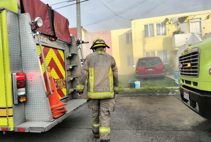 Se registra incendio de casa habitación en la colonia Infonavit Justo Mendoza, Morelia