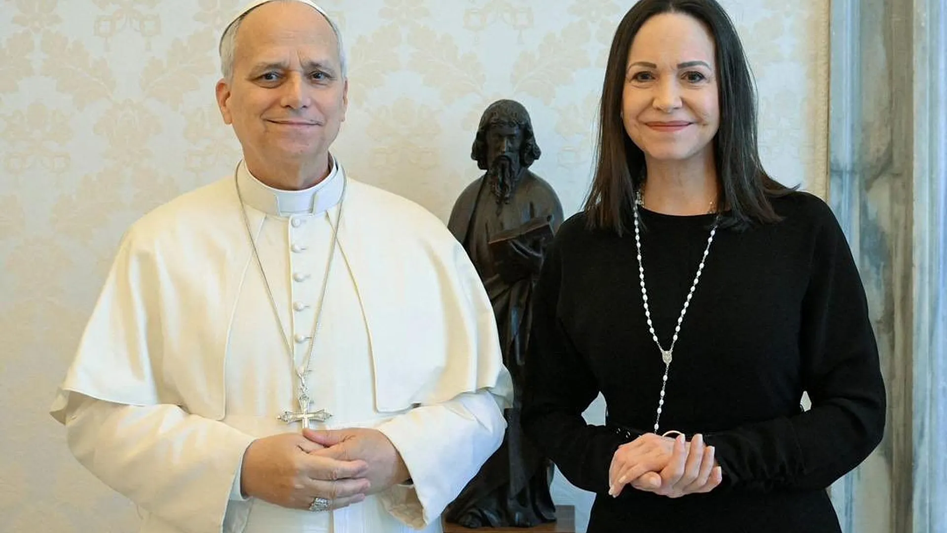 Se reúnen el Papa León XIV y María Corina Machado en el Vaticano