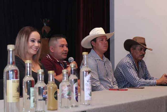 ¿Se te antoja un buen mezcal? Turicato ya está listo para la feria de esta bebida espirituosa