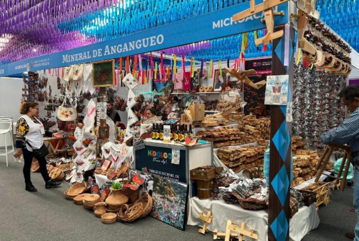 Sectur promociona riqueza de Pueblos Mágicos michoacanos en Hidalgo