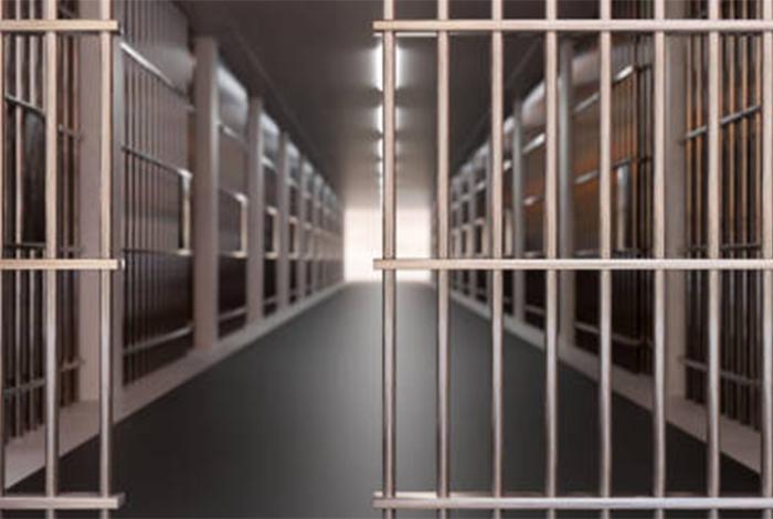 Secuestraron a un artesano en Morelia y lo obligaron a entregar escrituras; detienen a un responsable