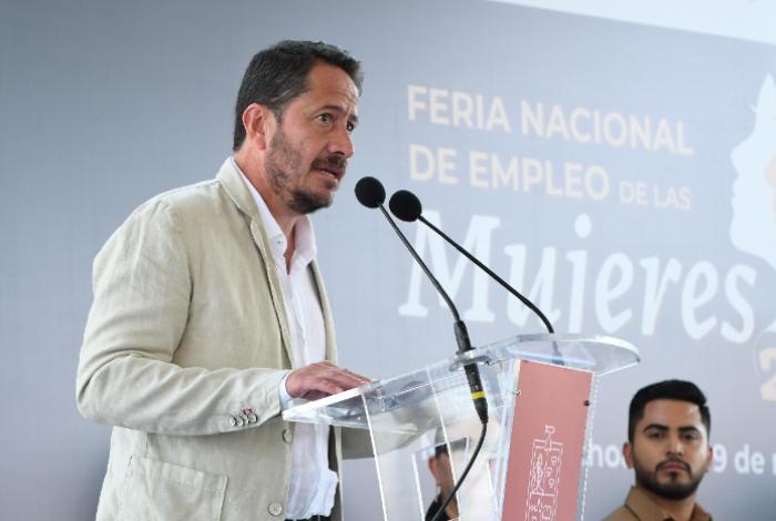 Sedeco acerca más de mil oportunidades de empleo para jóvenes en Feria Nacional