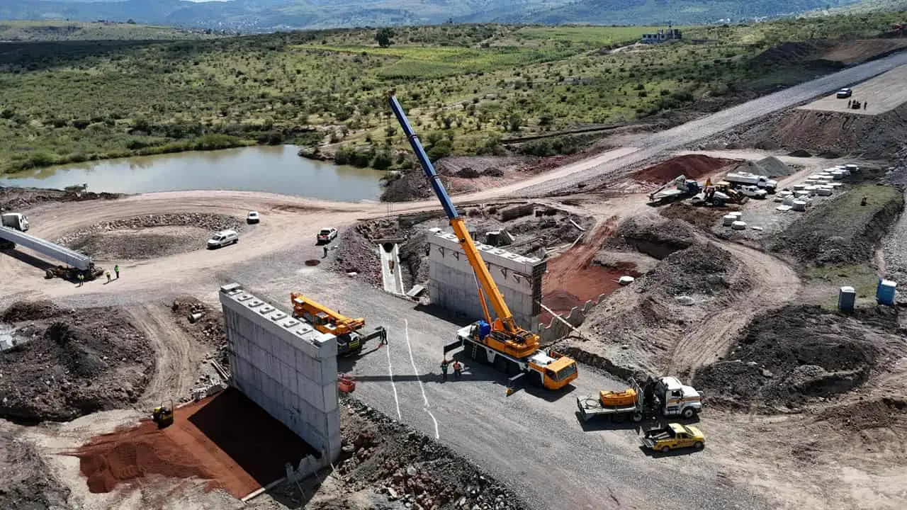 Segmento 5 del segundo anillo periférico de Morelia cuenta con un avance general del 36%