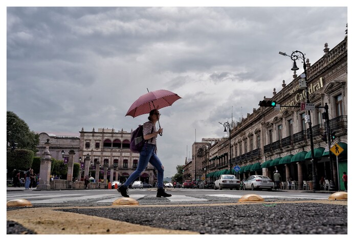 Seguirán los cielos nublados y las lluvias este jueves, en Michoacán