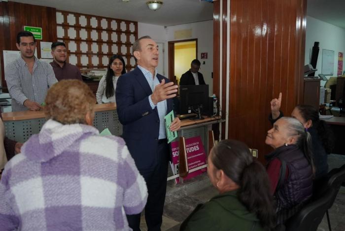 Semigrante acompaña a familias en situaciones de emergencia para la gestión de visas humanitarias