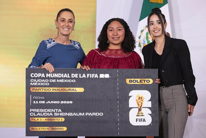 Sheinbaum anuncia a las cuatro jóvenes que la representarán en juegos del Mundial