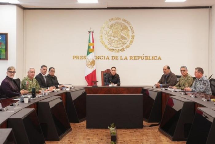 Sheinbaum condena el "vil asesinato" de Carlos Manzo y anuncia conferencia de prensa