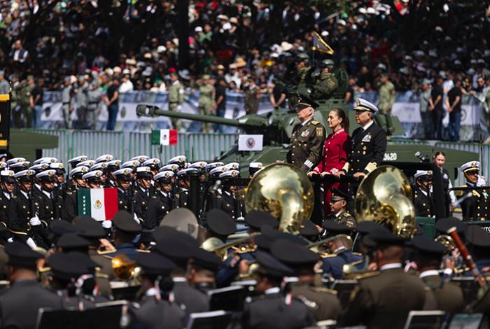 Sheinbaum destaca actuación de Fuerzas Armadas al celebrar 205 años de la Armada de México