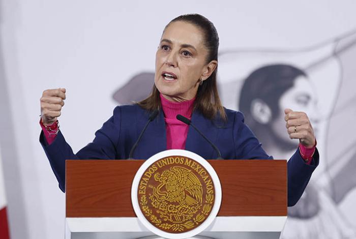 Sheinbaum llama a reforzar a la ONU y critica 'ley de la fuerza' tras ataque de EUA a Venezuela