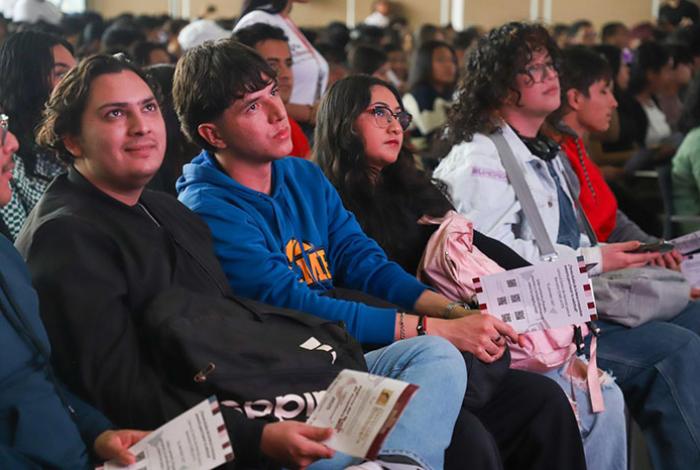 Si eres estudiante universitario, conoce los requisitos para la beca Gertrudis Bocanegra