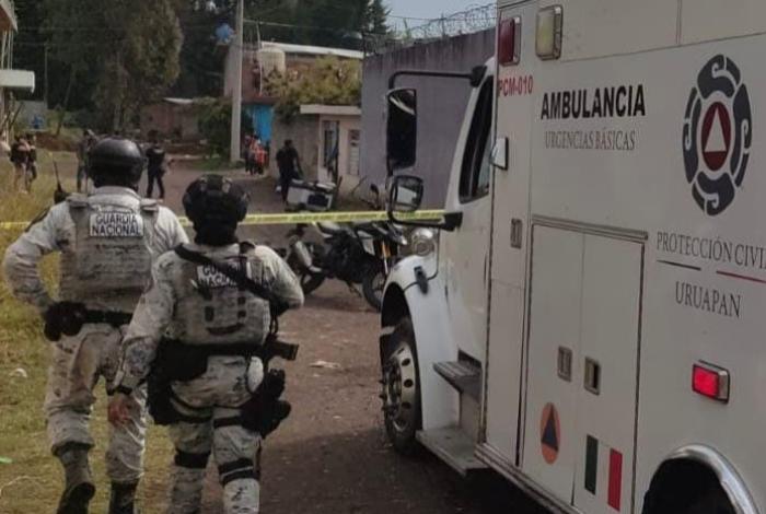 Sicarios irrumpen en vivienda al oriente de Uruapan y matan a un joven