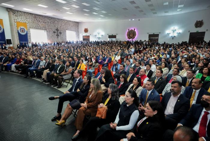 Sigamos construyendo en equipo y con equidad una Universidad Michoacana fuerte y profundamente humana: Yarabí Ávila