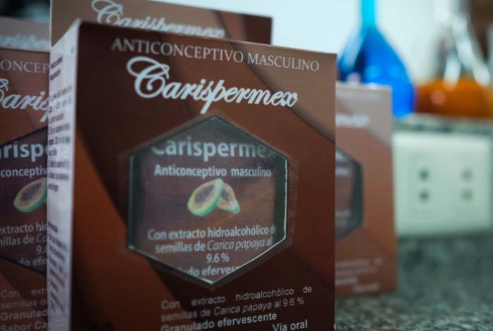 Sin efectos hormonales: Así funciona el anticonceptivo masculino efervescente con sabor a café