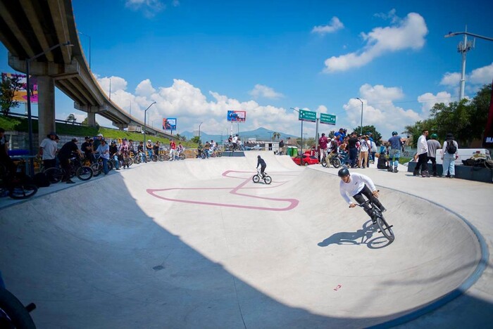 Skatepark del bajopuente Paso Morelos, un espacio innovador para las juventudes