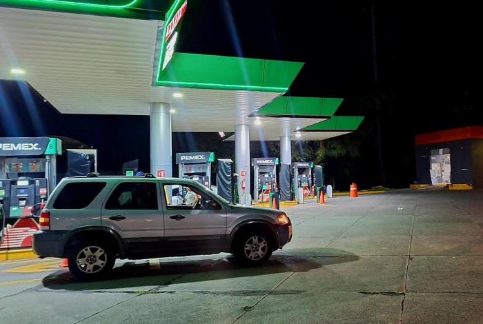 Solitario sujeto asalta gasolinera Olimpia, en Uruapan