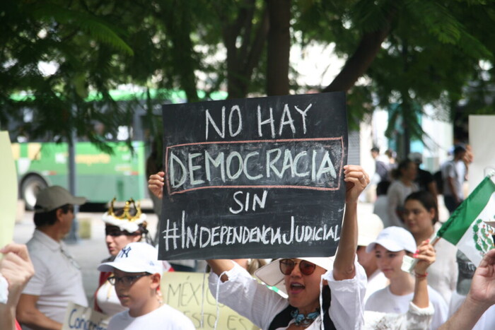 Sólo dos cambios a la reforma judicial