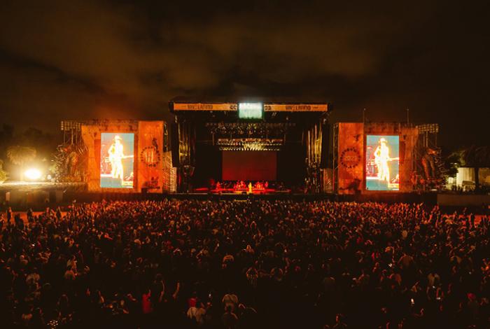 Sólo dos de cada diez artistas en festivales de música latinos son mujeres, revela estudio