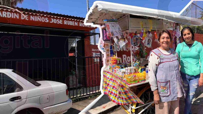 Sonia ha sido «la señora de los dulces» desde hace 30 años en el Jardín de Niños «José Rubén Romero»