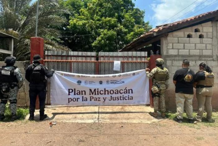 SSP apoya en cateo a la FGE, localizan 10 kg de metanfetamina